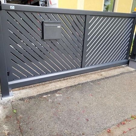 Einfahrtstor