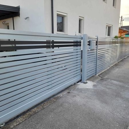Einfahrtstor